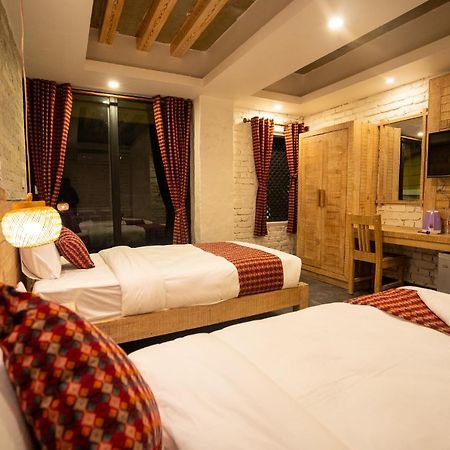 Hotel Mera Peak Private Limited Pokhara Luaran gambar