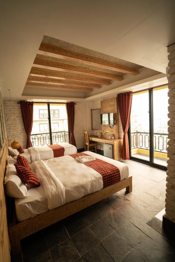 Hotel Mera Peak Private Limited Pokhara Luaran gambar