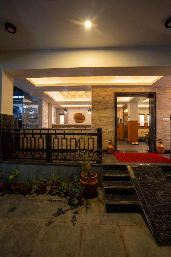Hotel Mera Peak Private Limited Pokhara Luaran gambar